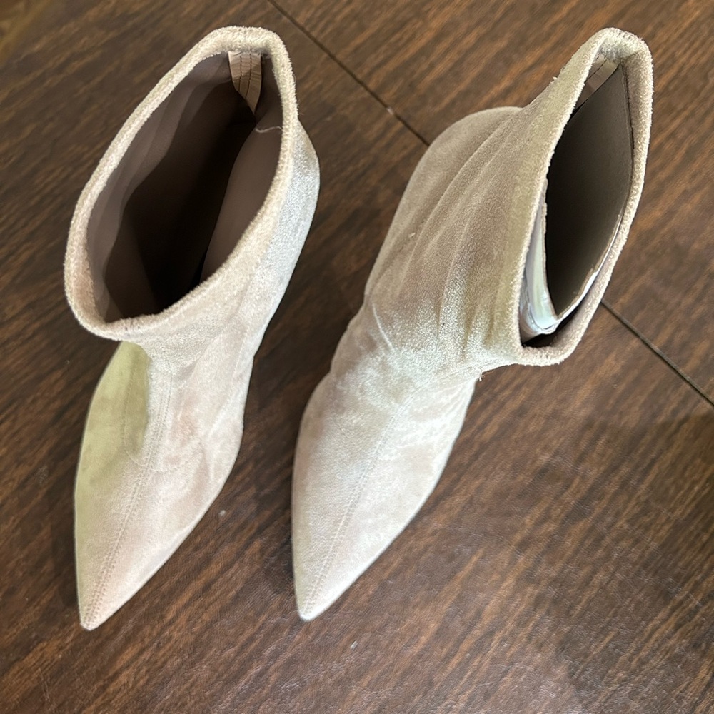 Nine West Elegant Tan Suede Ankle Boots Size 7 1/2 M - Picture 8 of 8